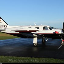 d-ikew-private-piper-pa-31t-cheyenne-ii_PlanespottersNet_968436_37ab1abda8_o